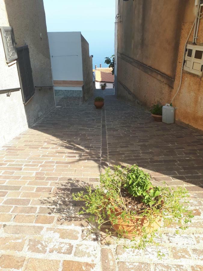 Dea Del Borgo Villa Sant'Ambrogio  Luaran gambar